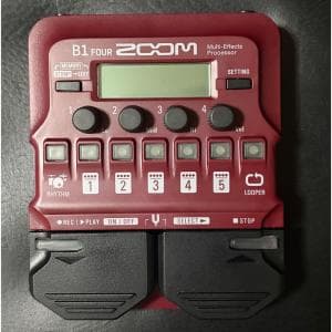 ZOOM  B1 FOUR 