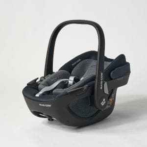 マキシコシ/MAXI-COSI ペブル360 + 　生まれたばかりの赤ちゃんを優しく守るシート