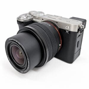 ソニー/SONY α7C II ズームレンズキット シルバー ILCE-7CM2 S　有効画素数約3300万画素のコンパクトカメラ