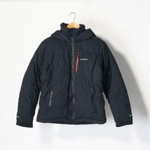 モンベル/mont-bell  US パーマフロスト ダウンパーカ Women's ブラック Mサイズ #2301282　様々な気象条件下で活躍するダウンパーカ