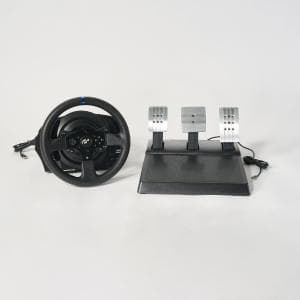 スラストマスター/THRUSTMASTER T300RS GT Edition　リアルレースゲームのマストアイテム