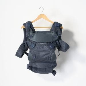 ヌナ/nuna ベビーキャリア 抱っこひも カドルクリック デニム  6930569306 (S01)　安全に配慮された最高水準の素材と機能