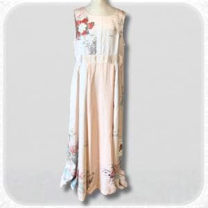 【大人用・M〜L】淡いピンクの正絹着物ドレス・Aラインハンドメイドリメイク